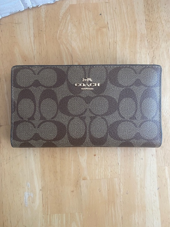 Coach Handbags - Coach Brown Signature Continental Wallet w Gold Logo & center zipper area EUC
